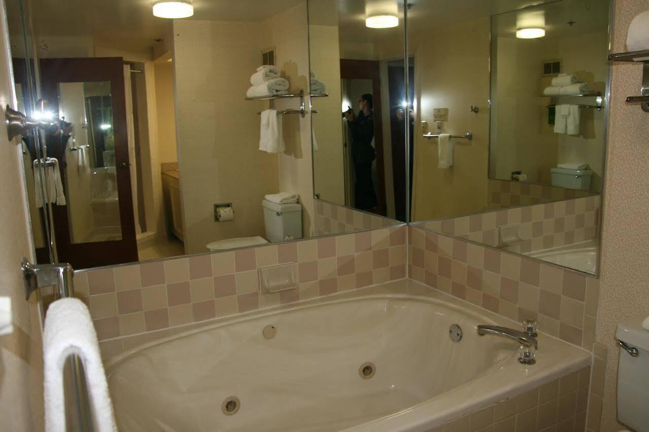 Baymont By Wyndham Clarksville Northeast Zewnętrze zdjęcie